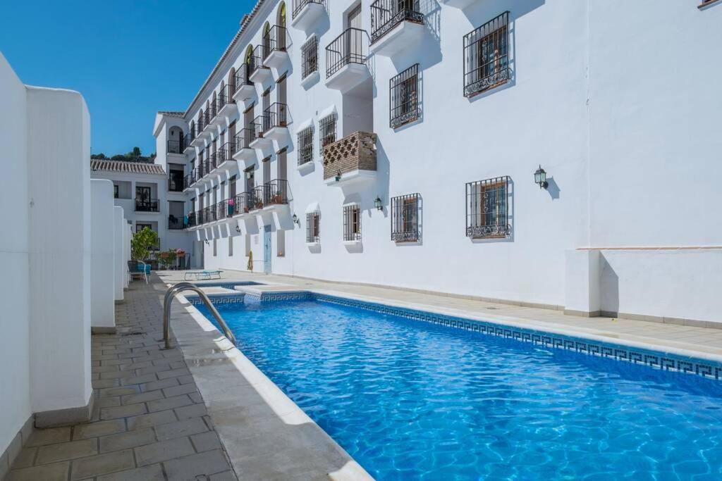 Bonito Apartamento Piscina Wifi Фріхіліана Екстер'єр фото